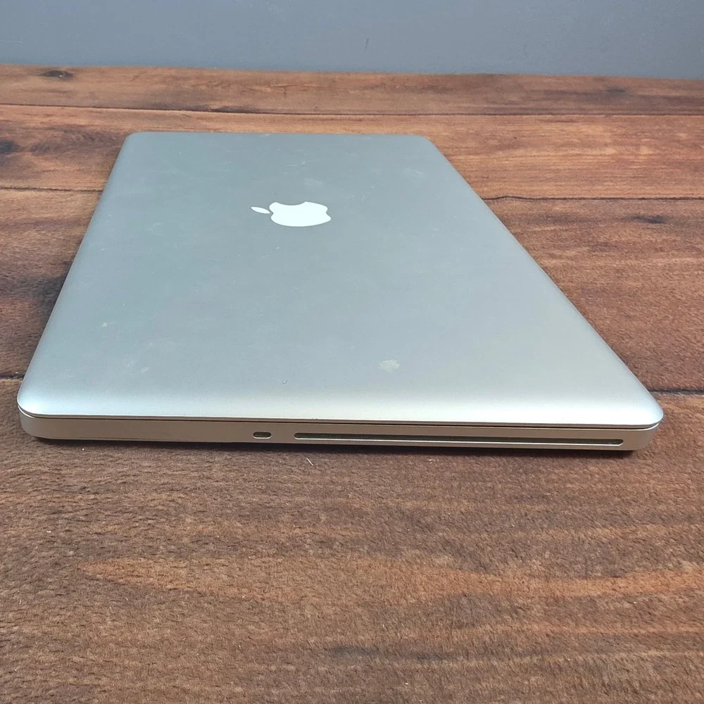 Apple MacBook Pro Laptop 15 Silver Fair For Parts Non-Functional Repair